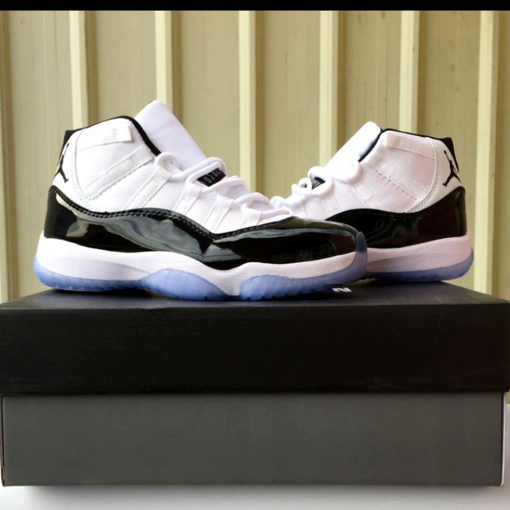 Jordan 11 Concord